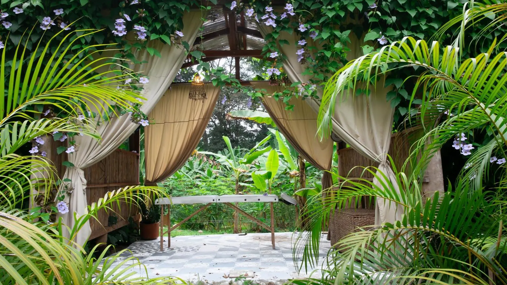 Hotel Salvia Madre Santa Marta